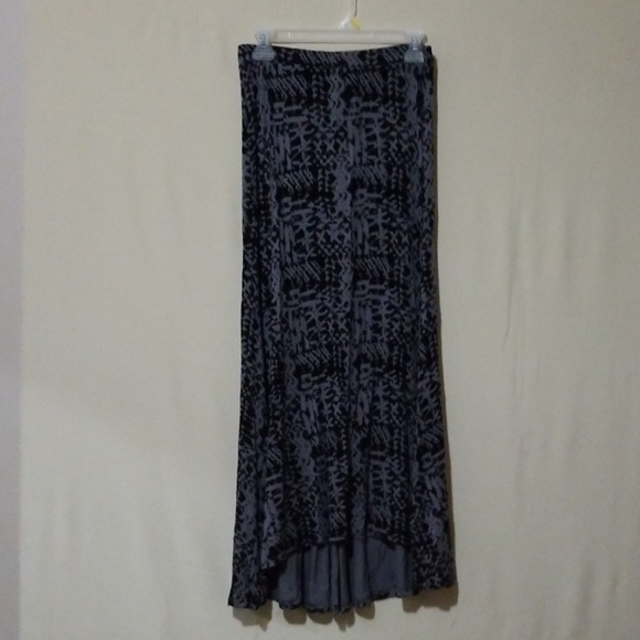 🌷Long high-low skirt - Picture 1 of 4